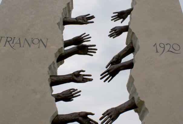 A szlovákok után a románok is bírálják, hogy Magyarország a nemzeti összetartozás évének nyilvánította 2020-at