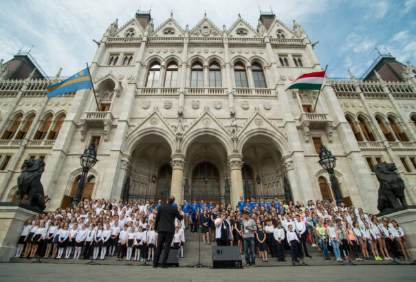 A határon túli magyarság is az egységes magyar nemzet része