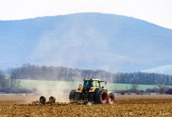 A NAKA a gazda Oravecnek adott igazat: vádat emeltek az ESIN csoport ellen szubvenciós csalásért