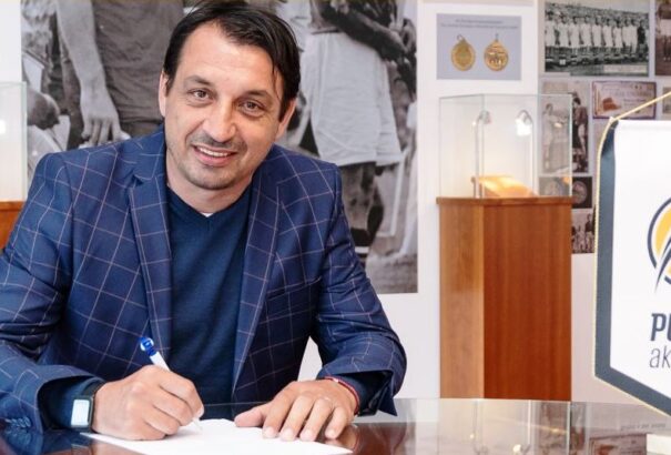 Felvidéki vezetőedzővel erősít a Puskás Akadémia