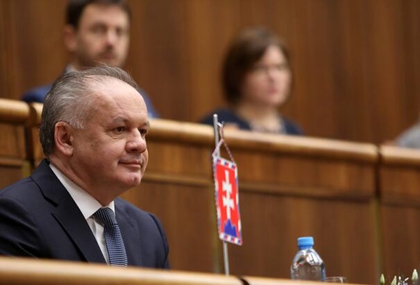 Focus felmérés: Kiska új pártja a liberálisoknál és a Mostnál halászik. Az MKP tovább süllyed