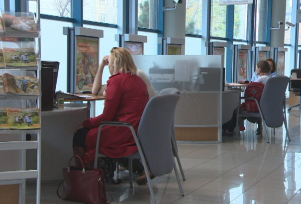 A bankok megint emelik bizonyos banki szolgáltatások díját