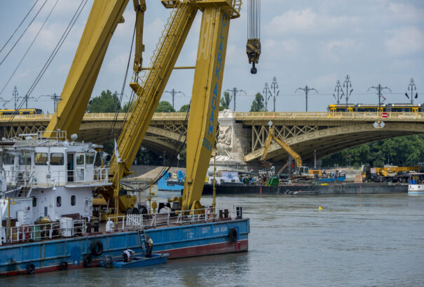 Dunai hajóbaleset – Hajómérnök: több tényező is nehezíti a Hableány kiemelését