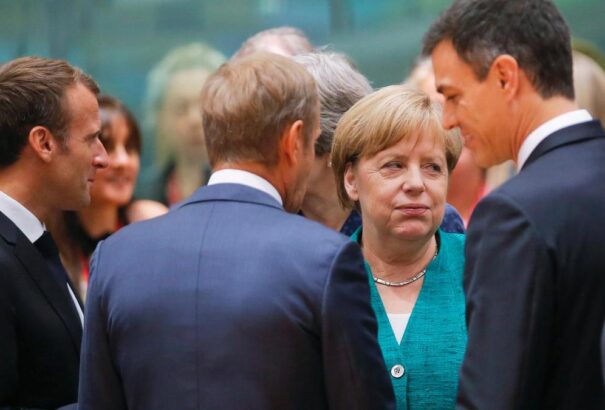 EU-csúcs: Egyelőre nincs döntés az uniós vezetők személyét illetően