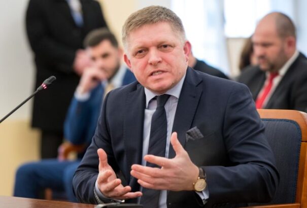 Fico visszavonulót fújt, a koalíció mégis megválaszthatja az alkotmánybíró-jelölteket