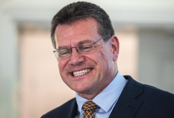 A szlovák kormány jóváhagyta Maroš Šefčovič jelölését az Európai Bizottságba