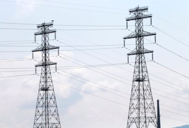 Jócskán megnövekedhet jövőre a lakossági villanyáram ára