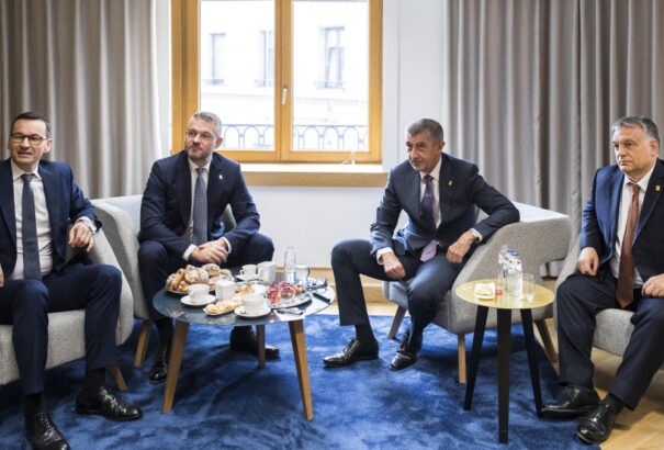 Orbán Viktor: A jövőben is lesznek harcok, de a közép-európaiak kiállnak egymásért