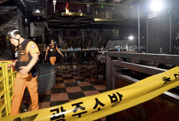 Halálos baleset a vizes vb-n: sportolókra omlott egy éjszakai bár