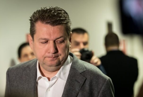 Bašternák nyilvánossságra hozott vagyonleltárából kiderült, hogy egy egész arzenált birtokolt