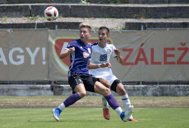 KFC – Ménfőcsanak edzőmeccs, megkezdődött a bérletek árusítása is