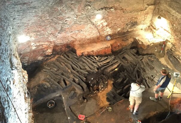 Ezeréves, fából épített várfalakat találtak dél-Morvaországban