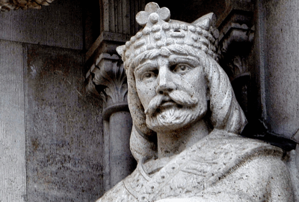 Megtalálhatták Orseolo Péter király eredeti sírhelyét a pécsi székesegyház altemplomában