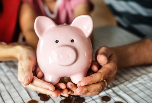 Megközelítőleg minden hatodik szlovákiai polgárnak nincs megtakarítása