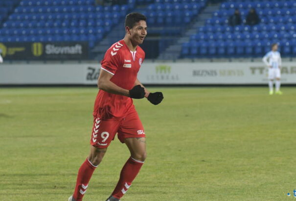 Venezuelai középcsatárral erősít a DAC