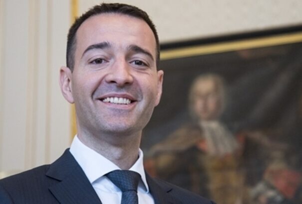 A Most-Híd egyik képviselője beismerte, hogy Druckerrel tárgyalt