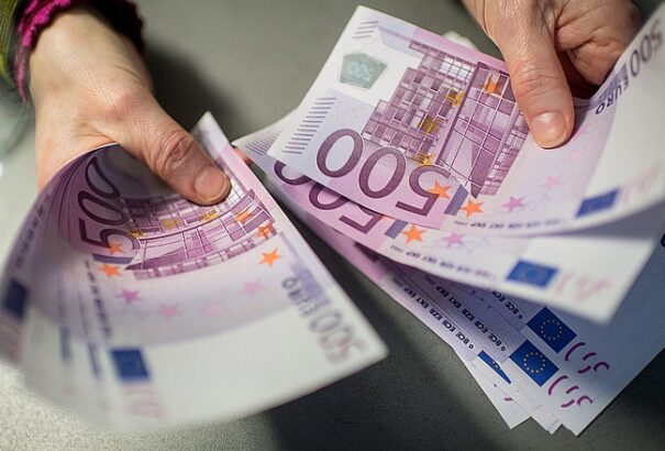 A pozsonyi VW több pénzt fizetett ki a munkásainak, mint kellett volna, most kéri vissza