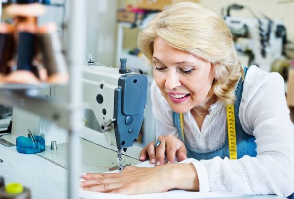 A nők sértve érzik magukat. Annak ellenére, hogy két gyermeket felneveltek, nem mehetnek korábban nyugdíjba