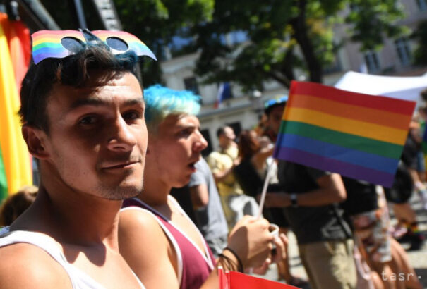 A melegek és a családok jogaiért is felvonultak ma Pozsonyban