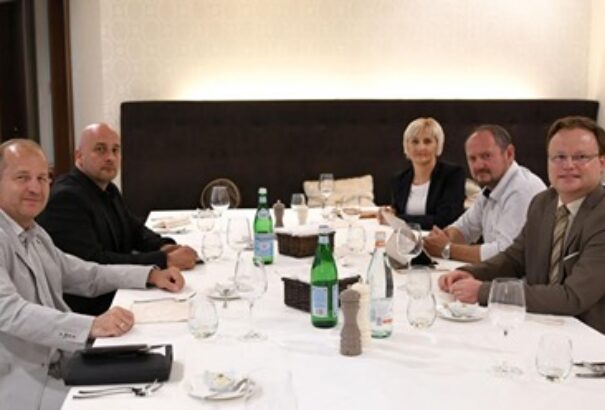 Ismét tárgyalt az MKP és a Magyar Fórum. Simon a Most és az MKP tárgyalásának végére vár