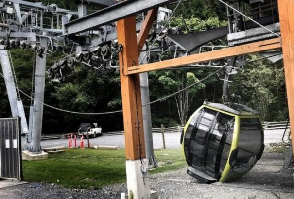 Átvágták a drótkötélpálya öt és fél centi vastag kötelét, minden fülke a mélybe zuhant