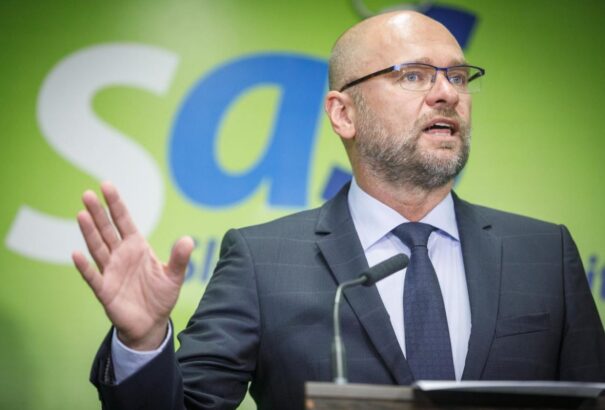 Sulík rendkívüli kongresszust hívott össze. Szeretné megerősíteni a pártelnöki pozícióját