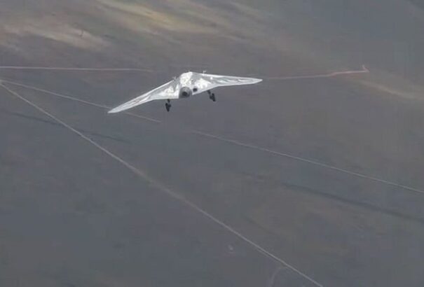 Az oroszok felvételeket tettek közzé 20 tonnás katonai drónjukról