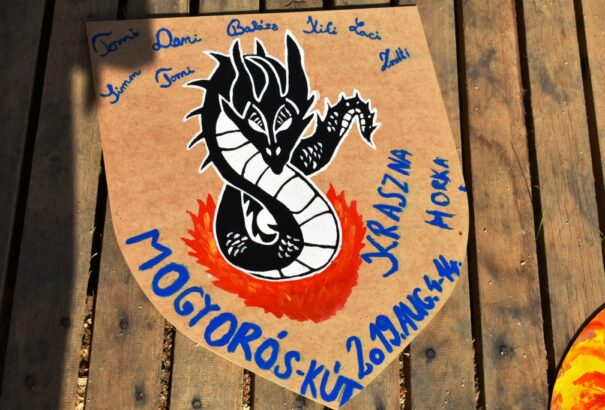 Cserkésztábor az Egyházasbást melletti Mogyoróskútnál