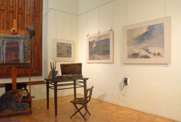 Tájak és gyárak – Bacskai Béla füleki kiállításán járva