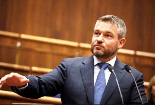 Pellegrini átvenné Fico helyét a Smer élén is