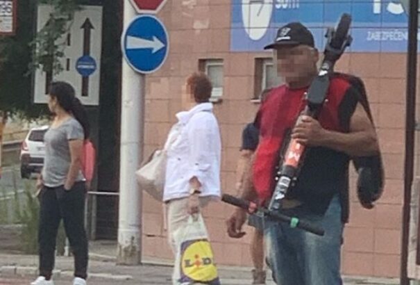 Pozsonyban egy hét alatt ellopták a megosztott elektromos rollerek felét