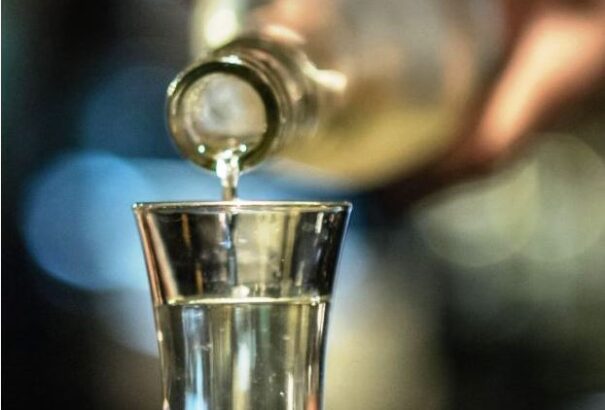 Vádat emelt a rendőrség a szolgálatban levő részeg orvos ellen