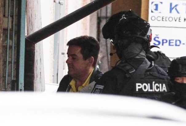 Kočnert kihallgatásra vitték, a Bödörrel és Tóthtal való kommunikációra kíváncsiak