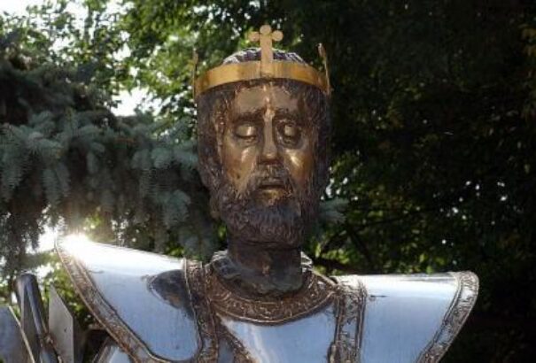 Átírhatjuk a történelemkönyveket? Mégsem a Csele-patakban lelhette halálát II. Lajos király