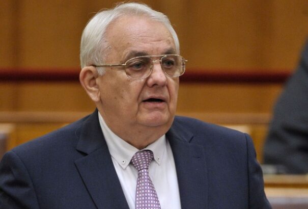 Latorcai: a következő évek kihívása az lesz, hogy az európai nemzetek megőrizzék identitásukat