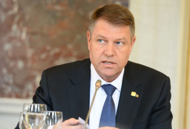 Ukrán oktatási törvény – A román elnök a jogszabály módosítását kérte ukrán kollégájától