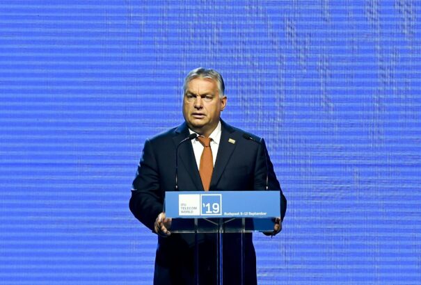 Orbán: Magyarországon a jövőt nem csak tervezik, hanem meg is valósítják