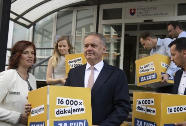 Hivatalosan is bejegyezte a belügy Kiska pártját