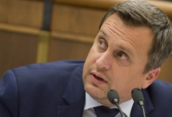 Akinek csak lehetett, annak beszólt Danko a TA3 vasárnapi vitaműsorában