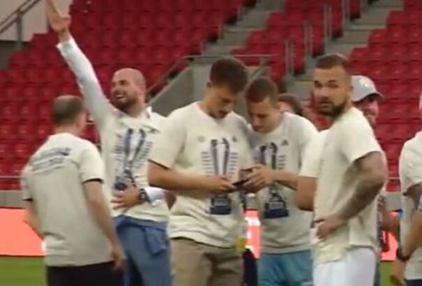 Ifj. Kmotríkot karlendítésért elítélte a bíróság