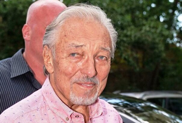 Karel Gott újra kórházba került. Súlyos vérrákkal küzd