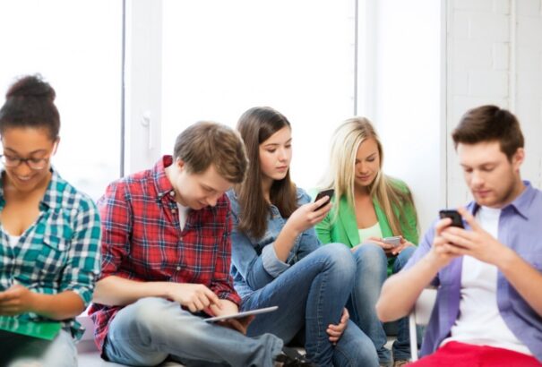 Tavaly a fiatalok ötöde nem dolgozott és nem is tanult