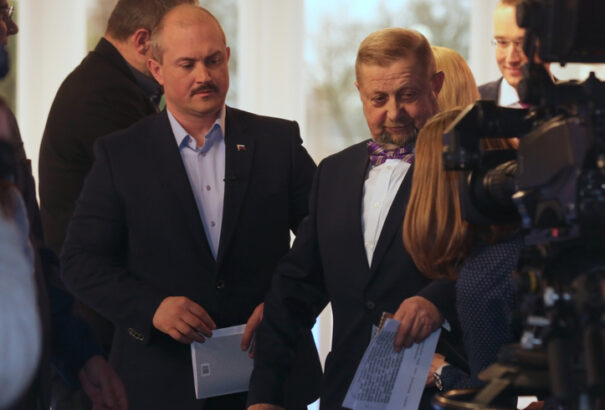 Kotleba szövetséget ajánlott Harabinnak