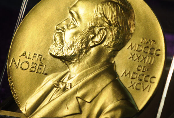 Hárman kapták megosztva az idén 51. alkalommal kiosztott közgazdasági Nobel-emlékdíjat