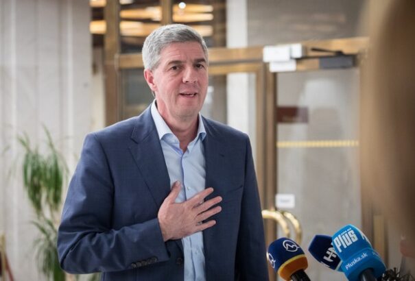 Bugár: Nem támogatjuk Glváč visszahívását, de az erkölcsi romlással tisztában vagyunk