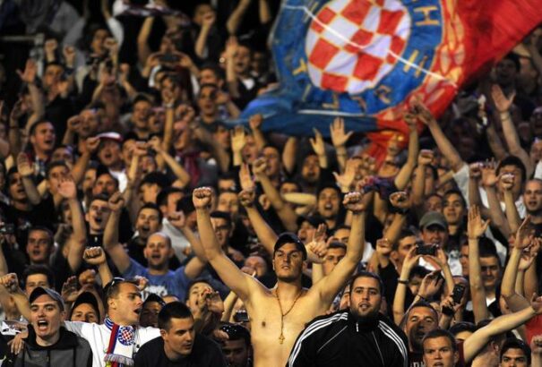 Horvát-magyar:  Nyolcvanöt szurkolót állítottak elő