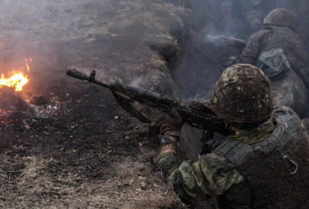 Elmozdult a holtpontról az ukrán konfliktus, esély a diplomáciára