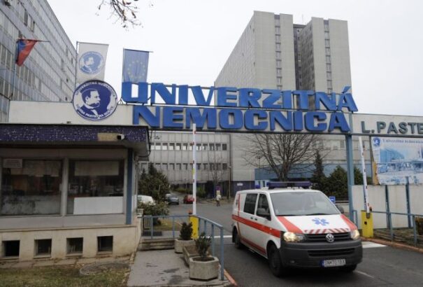 Az éjjel tűz ütött ki a kassai Egyetemi Kórházban