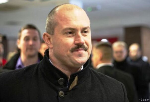 Átnevezték Kotleba pártját