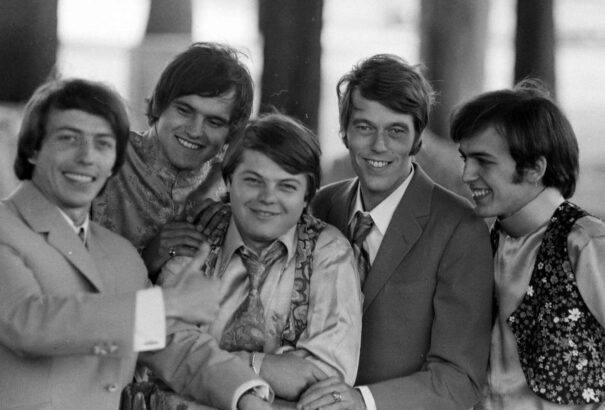 Bakelit-sztorik 18 – A Metro együttes